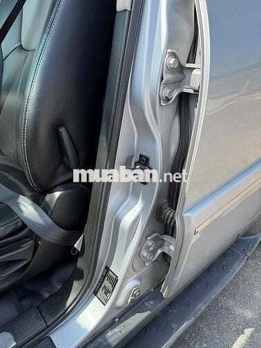 Ssangyong Rexton 2009 2 cầu Bạc Tự động