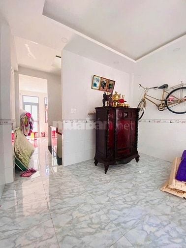 Bán nhà 151m2 có 3 lầu đường xe tải tới nhà pháp lý chuẩn 