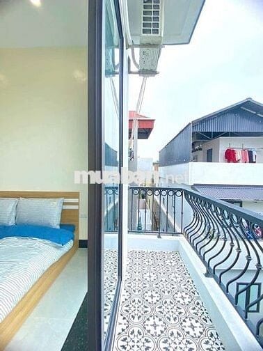 căn Hộ Ban Công 30m2 - Nội Thất Mới Gần ĐH GTVT, Ngoại Thương.... 