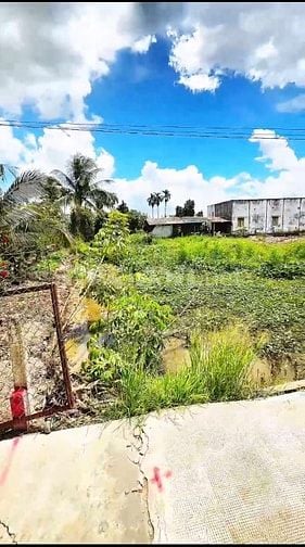 Cần bán lô đất 163m2 thổ cư Mặt tiền ô tô, xây tự do , khu dân đông