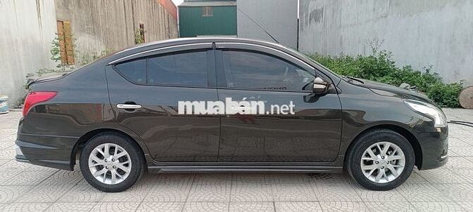 Nissan Sunny Premium AT 2019 Tự động Đen