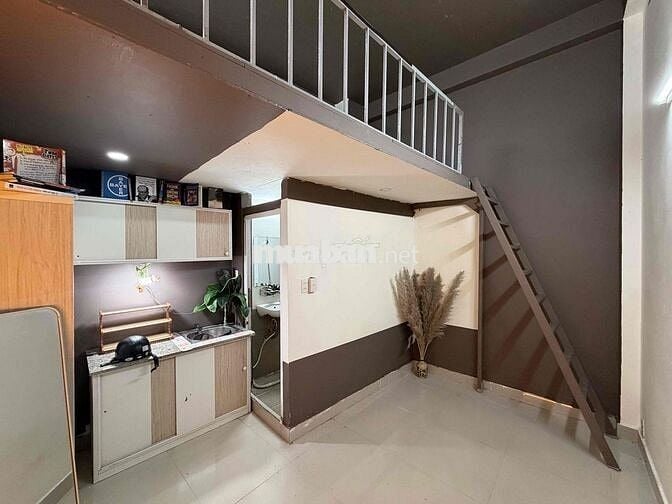 CHO THUÊ CĂN HỘ MỚI NHƯ HÌNH - HOÀ HẢO QUẬN 10 - TỰ DO GD