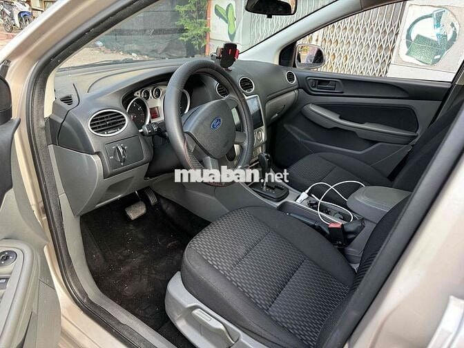 Ford Focus 2011 Tự động màu Đỏ