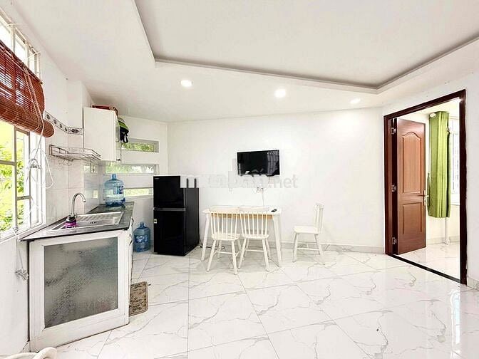 CHO THUÊ CĂN HỘ - 1 PN + 1PK - KHU LÝ THƯỜNG KIỆT QUẬN 10 - FULL NT