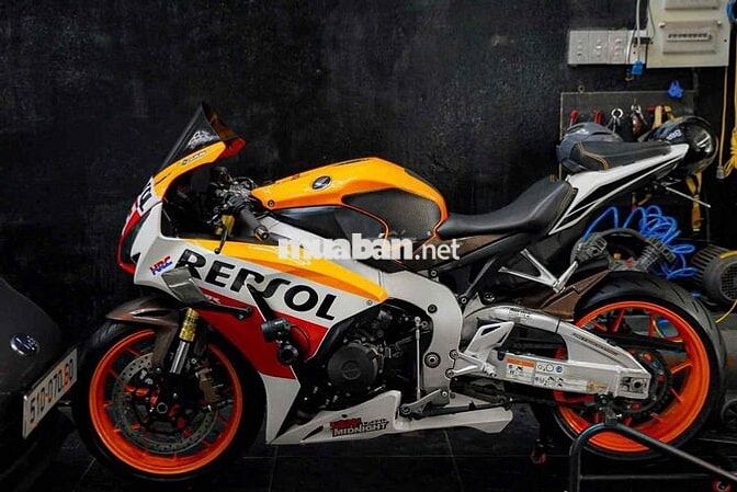 Honda CBR1000RR Repsol 2015 Trắng, Cam, Đỏ 37000km