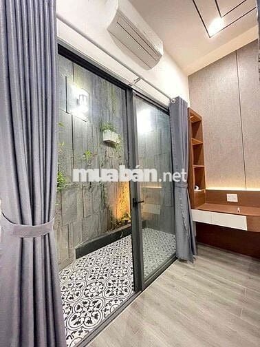 011 CHO THUÊ NHÀ 3 TẦNG HIỆN ĐẠI 3PN – CÓ SÂN ĐẬU Ô TÔ TRONG NHÀ