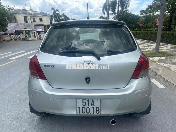 Toyota Yaris số tự động nhập khẩu chính chủ