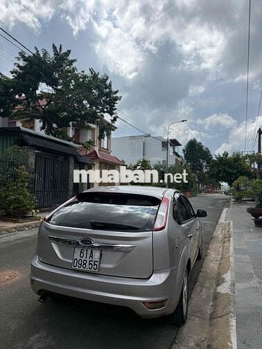Ford Focus 2013 Tự động 74000 km Vàng cát