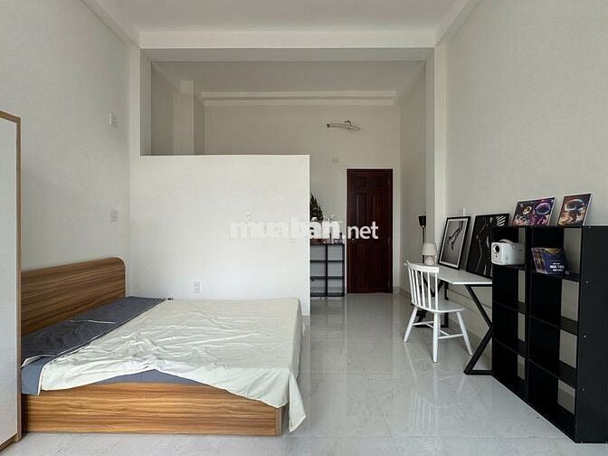 CHO THUÊ CĂN HỘ 1PN STUDIO BAN CÔNG NGAY VẠN HẠNH MALL