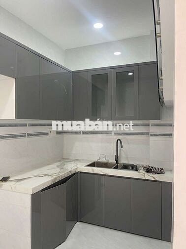 Bán nhà ngay kdc Nam Hùng Vương: 5.35 tỷ.
+ 3.5m nở hậu 3.6m ×11.6m