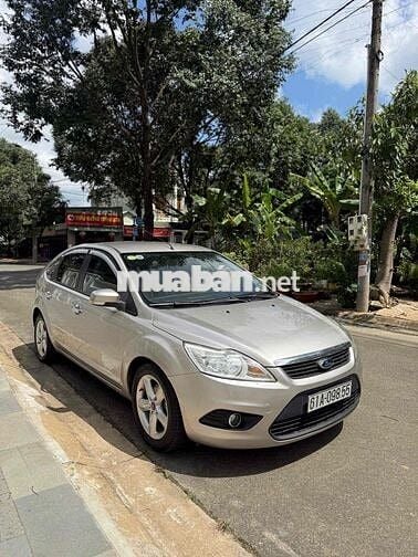 Ford Focus 2013 Tự động 74000 km Vàng cát