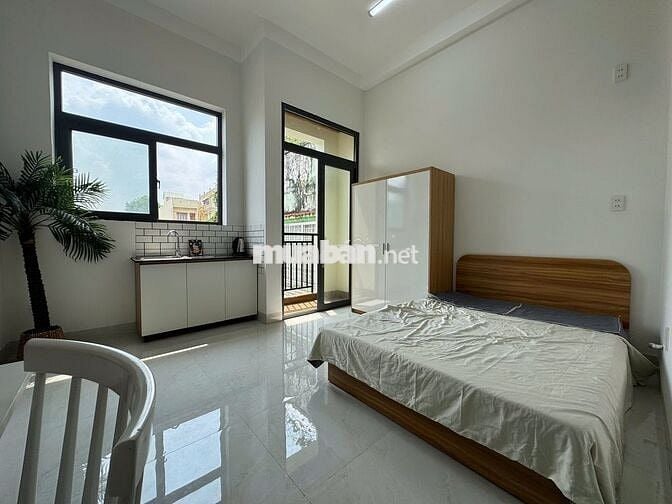 CHO THUÊ CĂN HỘ 1PN STUDIO BAN CÔNG NGAY VẠN HẠNH MALL
