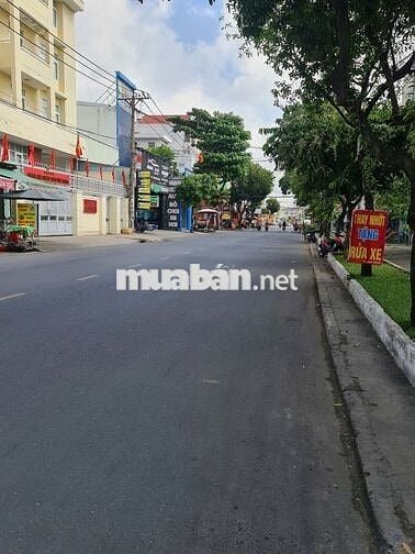 MBKD MẶT TIỀN ĐƯỜNG BẠCH ĐẰNG 10X28M SUỐT LỐI ĐI RIÊNG 