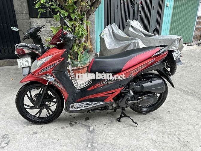 Suzuki Hayate Thể thao màu Đỏ đen