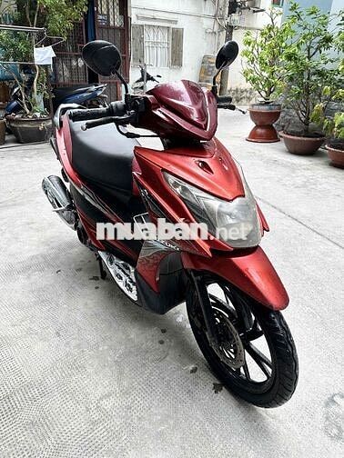 Suzuki Hayate Thể thao màu Đỏ đen