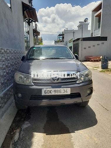 Toyota Fortuner 2009 2 cầu Xám Tự động