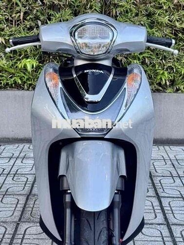 Sh mode 2021 ABS( nậu xớ tt 28trieu nhận xe ngay)