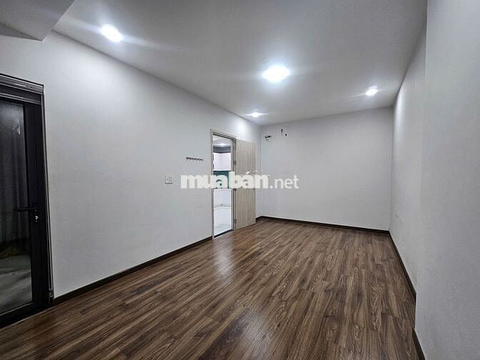 Chính chủ cho thuê CH Charm City block Ruby, 50m2/1pn, giá 5tr