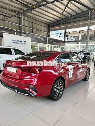 KIA K3 Luxury Đỏ 5 chỗ