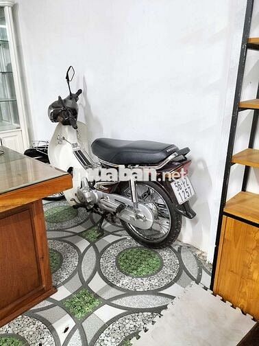 Honda Dream Trắng Nữ