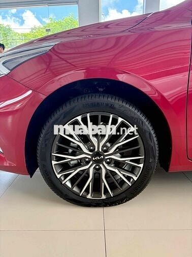 KIA K3 Luxury Đỏ 5 chỗ