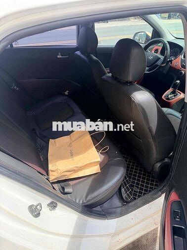Hyundai i10 2019 1.2 AT chuẩn gd ko dv rất đẹp zin