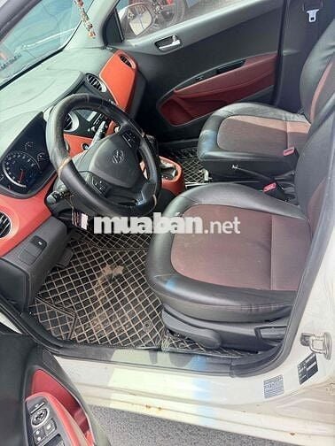 Hyundai i10 2019 1.2 AT chuẩn gd ko dv rất đẹp zin