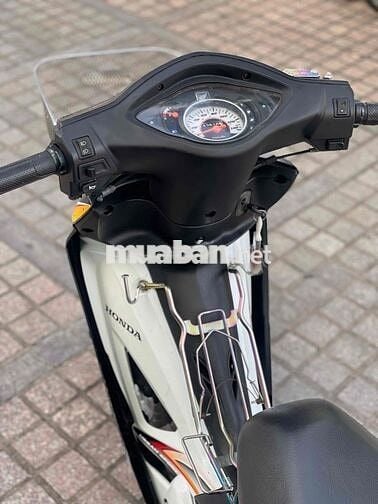 Rsx 100 2010 siêu ngon trả trc 5tr9 nhận xe