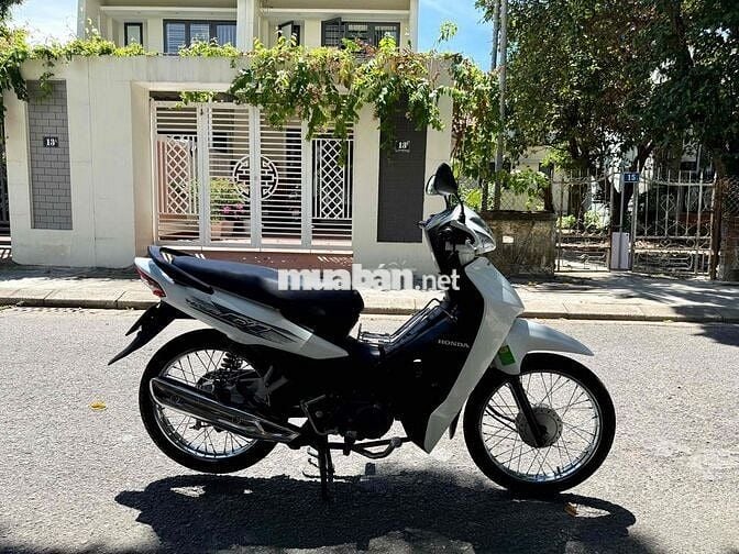 Wave A 2024 rin100% 8000 km 17tr5 ***