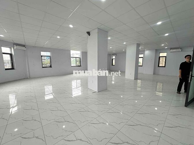 Cho thuê vp tại Himlam Vạn Phúc - DT 130m2 giá siêu tốt