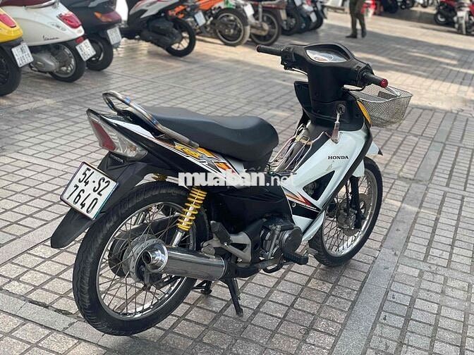 Rsx 100 2010 siêu ngon trả trc 5tr9 nhận xe