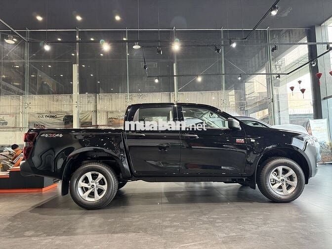 Isuzu D-MAX UTZ800 2026 Trắng, Bạc, Đen
