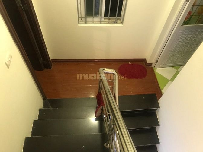 Cho thuê nhà nguyên căn, ngõ 295 Bạch Mai