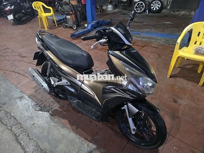 Honda Airblade 2012 Đen Vàng Đồng