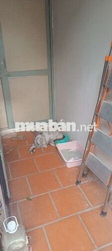 cho thuê nhà 2 tầng ngõ 18 phố hàm long