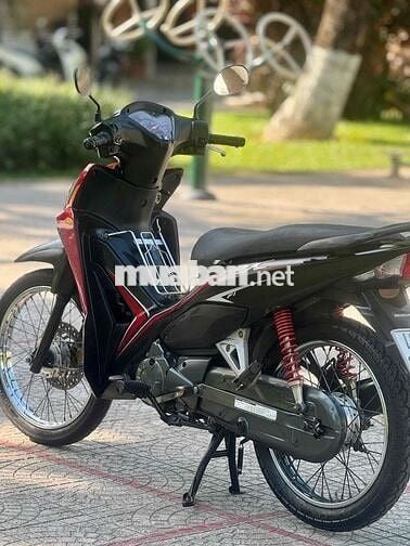 Wave RSX 2018 Đỏ đen Thắng đĩa biển số 43