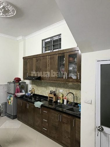 Cho thuê nhà nguyên căn, ngõ 295 Bạch Mai