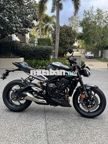 Triumph Street Triple 765 RS 2026 Đen