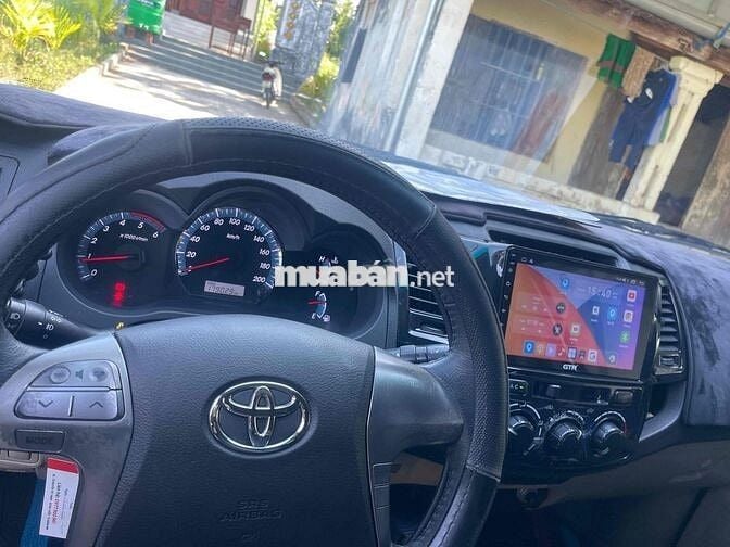 Toyota Fortuner 2015 Dầu Số sàn Bạc