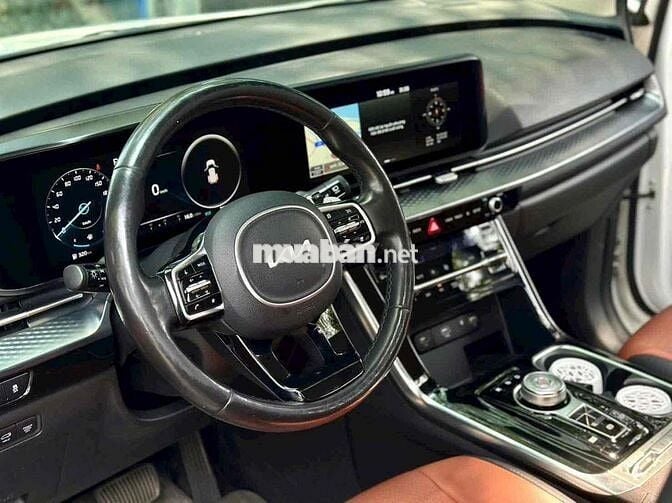 KIA Carnival 2.2 Signature 2022 31.000km Trắng