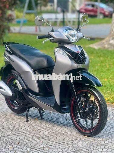 SH Mode 2016 Xám đen biển 43. NX Trả trước 11TR
