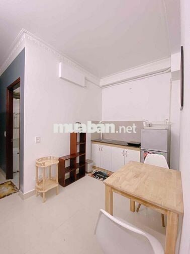 Cho thuê CHDV 1PN có Balcol - 40m2 gần Bến Thành
