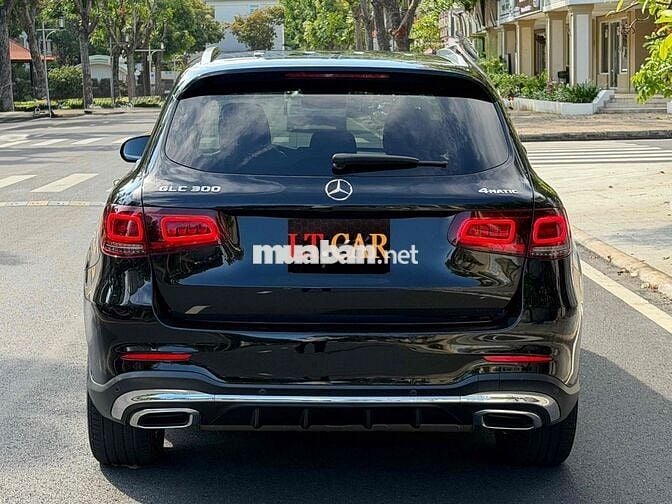 Mercedes-Benz GLC 300 2022