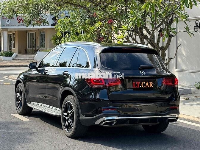 Mercedes-Benz GLC 300 2022