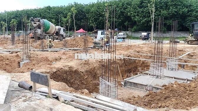 Thanh toán chỉ 680tr sở hữu nhà 1 trệt 1 lửng, 1 lầu, full nội Thất