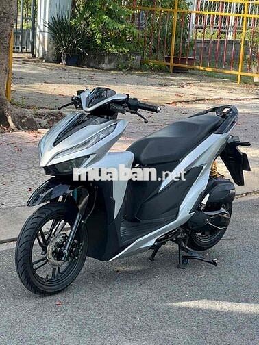 Honda Vario 150 2020 Bạc poscher chính chủ