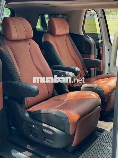 KIA Carnival 2.2 Signature 2022 31.000km Trắng