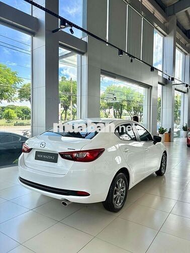 Mazda 2 AT - Tặng BHVC - giảm sâu