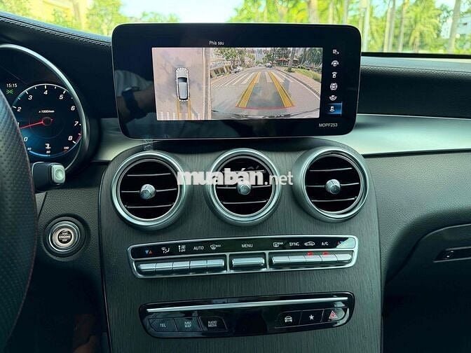 Mercedes-Benz GLC 300 2022