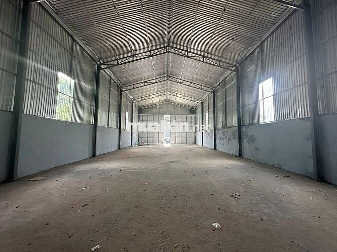 KHO 250M2 MẶT TIỀN NGUYỄN LƯƠNG BẰNG